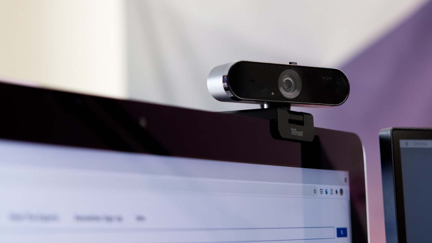 Trust Taxon QHD Webcam 60 second Review